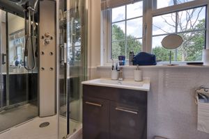 Photo 27- click for photo gallery